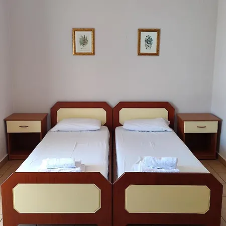Appartement Giota Sarti